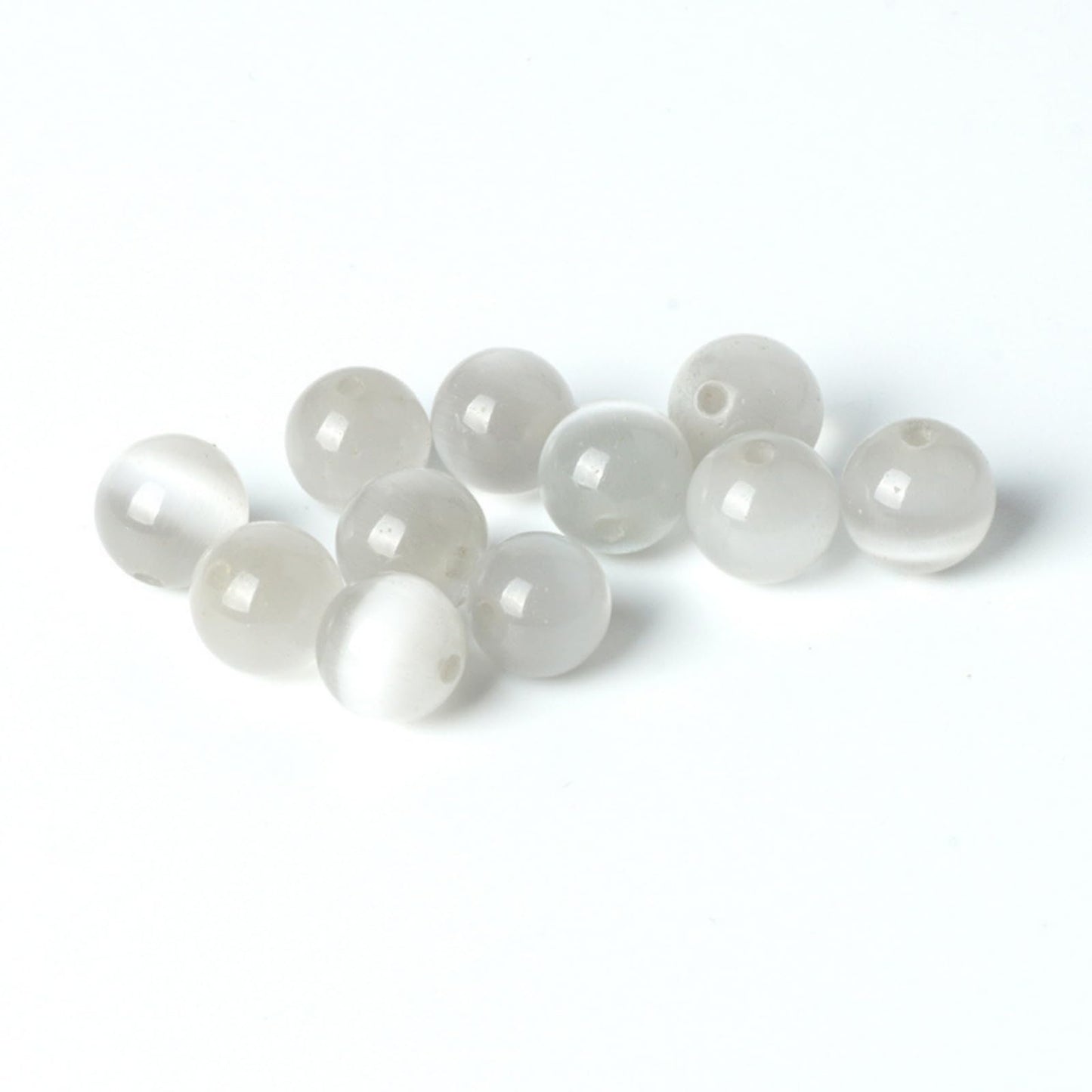 100Pcs Natural Stone 8mm White Cat's Eye Round Loose Gemstone Energy Healing Beads Hole Size 1mm DIY Smooth Beads for Bracelet Necklace Earrings Jewelry Making
