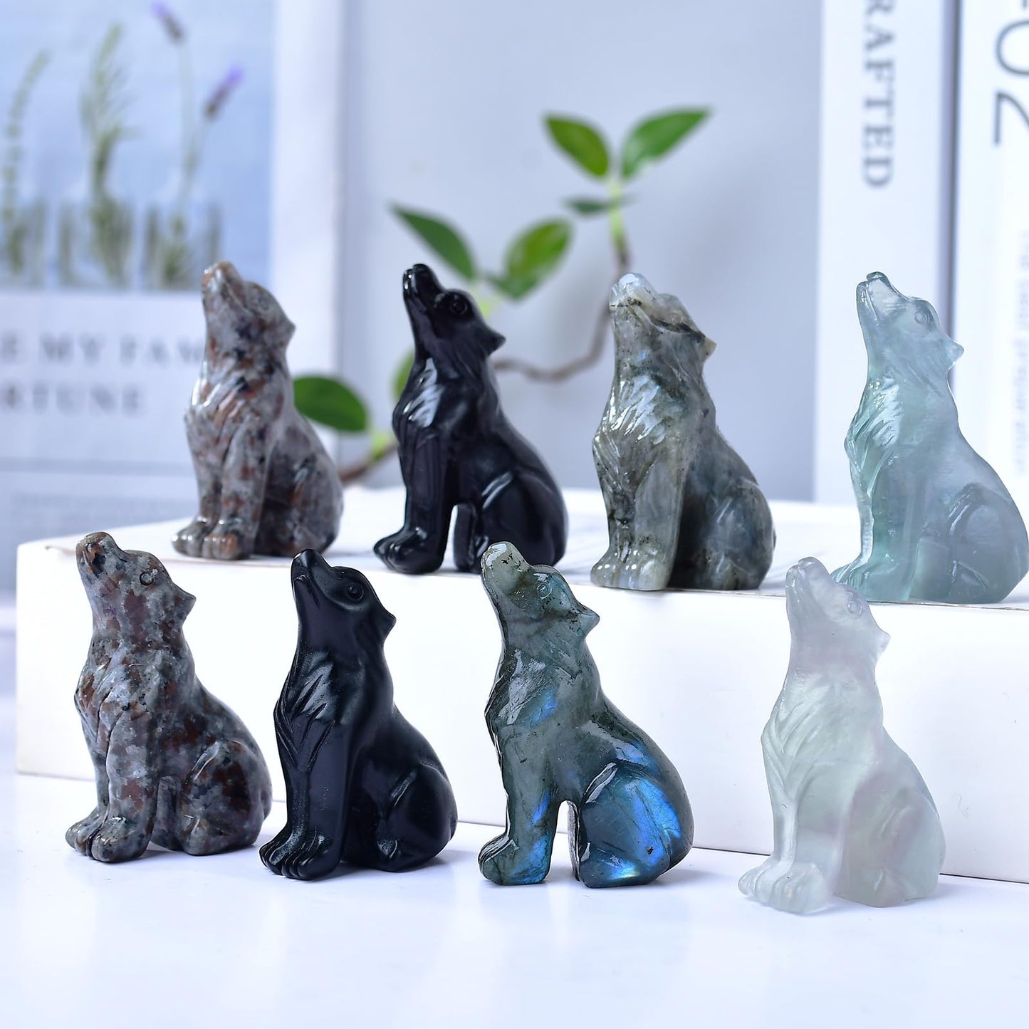 Ytbeoxk 2.1 Inch Labradorite Wolf Crystal Statue,Birthday Present Healing Crystal Decor,Wolf Totem Figurines Stone Energy Gemstones, in Bedroom Office Christmas Meditation Gifts for Men Women