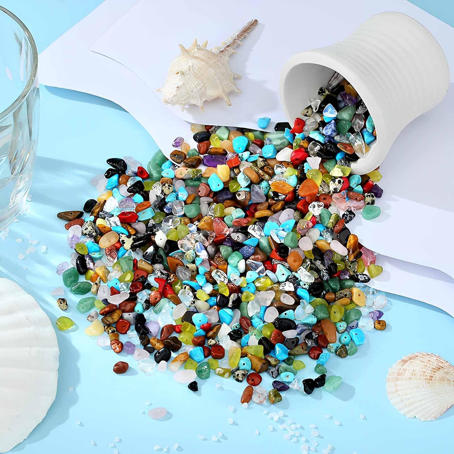 200pcs Natural Chip Stone Beads Gemstone Healing Crystal Loose Rocks Bead Irregular Glass Seed Charm Beads Drilled DIY for Jewelry Bracelet Necklace Earrings Making Crafting Supplies (Green, 5-8mm)