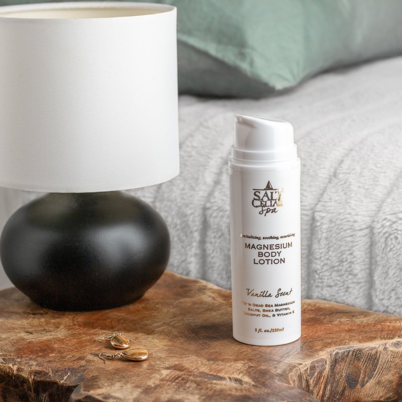 Salt Cellar Spa Dead Sea Magnesium Body Cream β Hydrating, Soothing & Nourishing Moisturizer with Shea Butter, Coconut Oil & Vitamin E β Vegan, Paraben-Free, Cruelty-Free β 5 fl oz