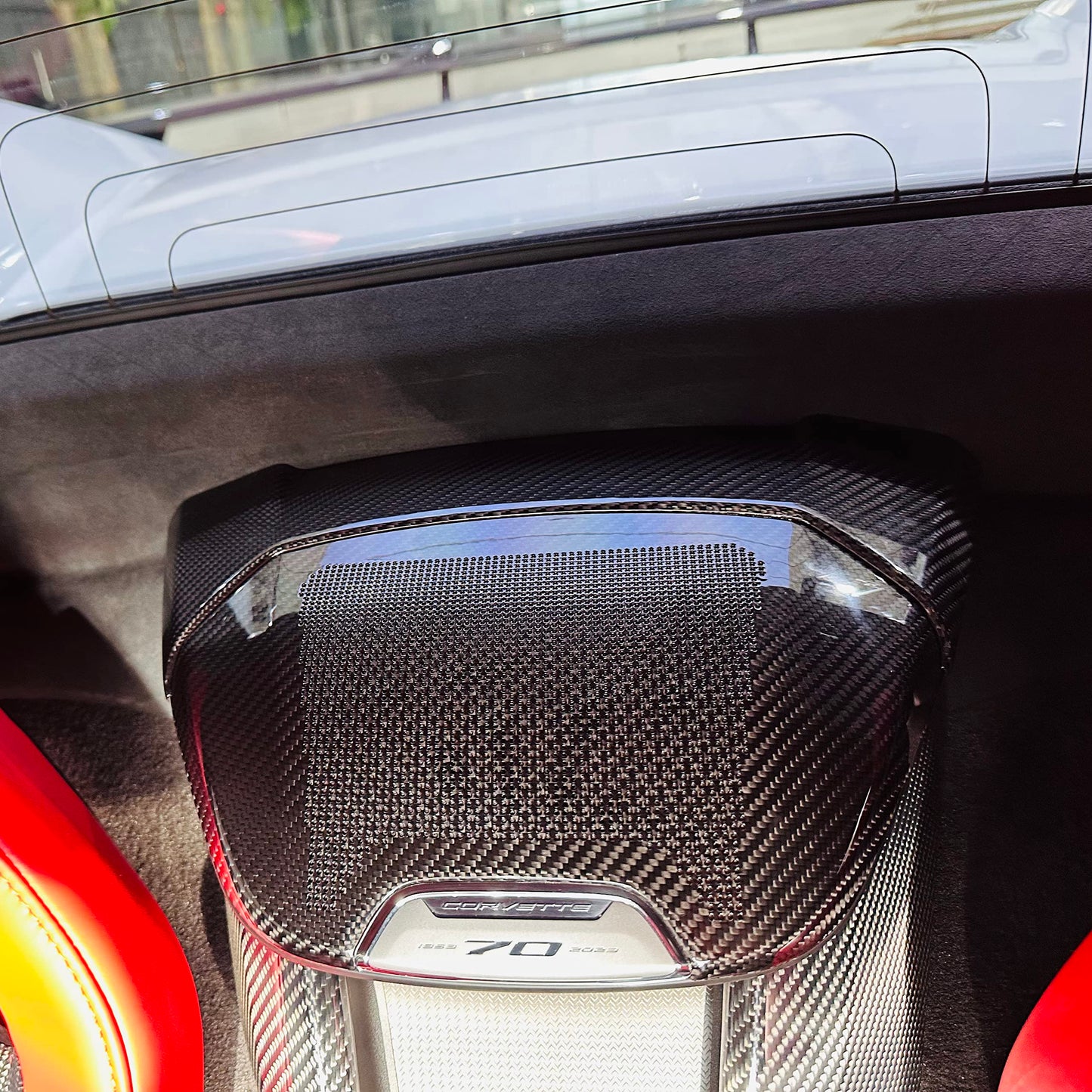 Yipmotiv Car Genuine Carbon Fiber Sound Speaker Cover for Corvette C8 Stingray Z06 Z51 E-Ray HTC Coupe 2020 2021 2022 2023 2024 2025 2026, Interior Phone Charger Waterfall Upper Trim