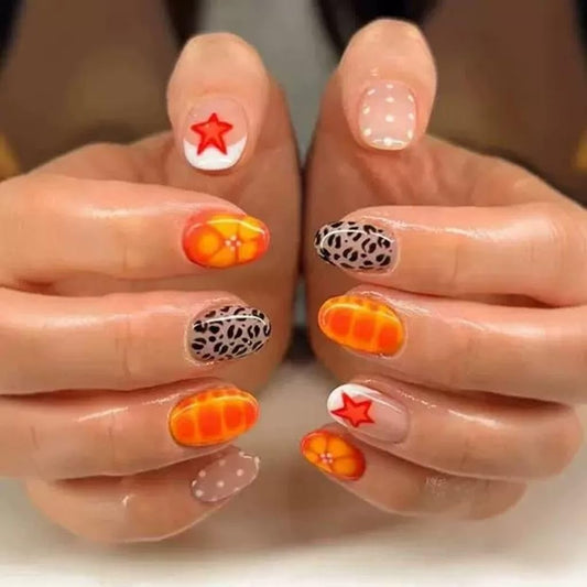 CTTHNBD Short Press on Nails - Oval Fake Nails with Star Polka Dot Design - Leopard Print, French Tip False Nails for Women - 24 Pcs