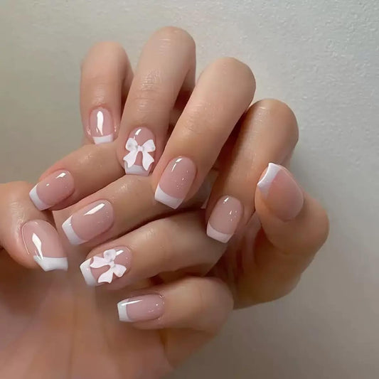CTTHNBD Press on Nails Square - White French Tip Fake Nails with Bow Charms Design - Short False Nails Press ons - for Women 24 Pcs