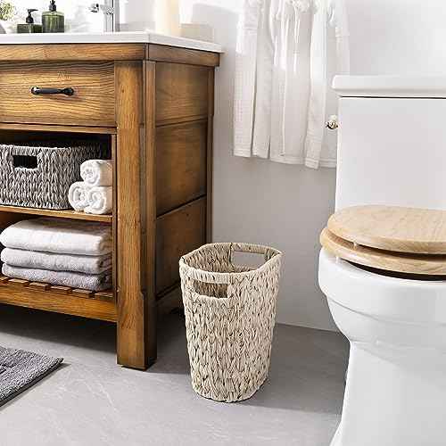 GRANNY SAYS Wicker Trash Can, Waterproof Bathroom Trash Can, Wicker Waste Basket for Bathroom, Decorative Boho Waste Basket for Bedroom, Office, 19 Liters/5 Gallons