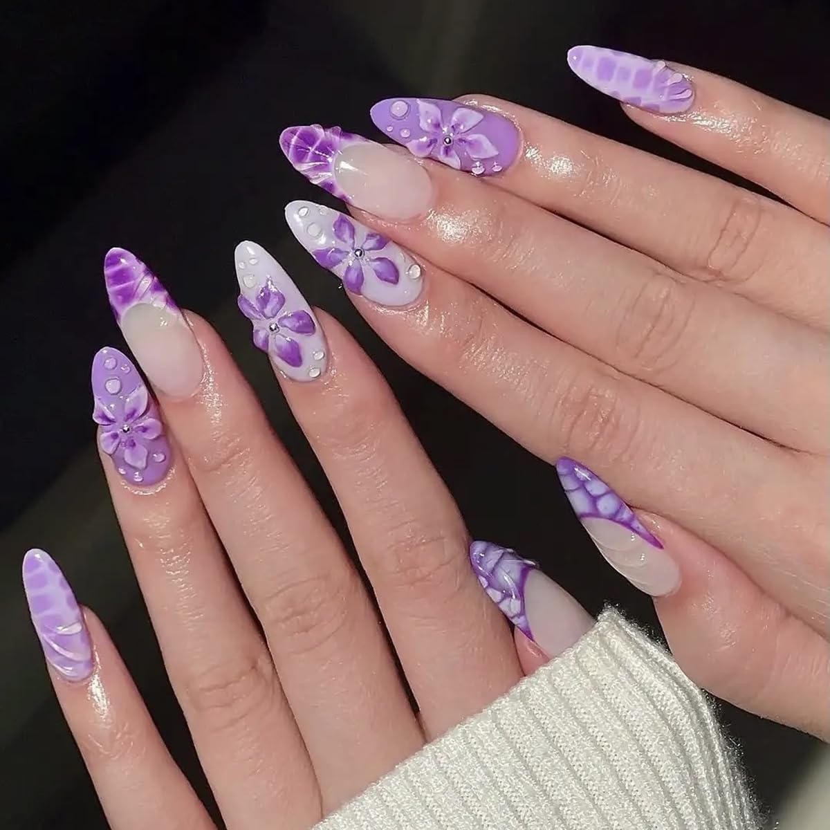 30Pcs Flower Press on Nails Medium French Tip Fake Nails Purple Hibiscus Flowers with Rhinestones Design Summer False Nails Gradient Purple Full Cover Stiletto Acrylic Nails Cute Almond Glue on Nails