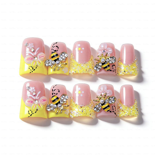 IntoVibes Handmade Short Duck Press On Nails, Precious Bee, 10 Pieces Reusable Acrylic False Nails, Size Medium