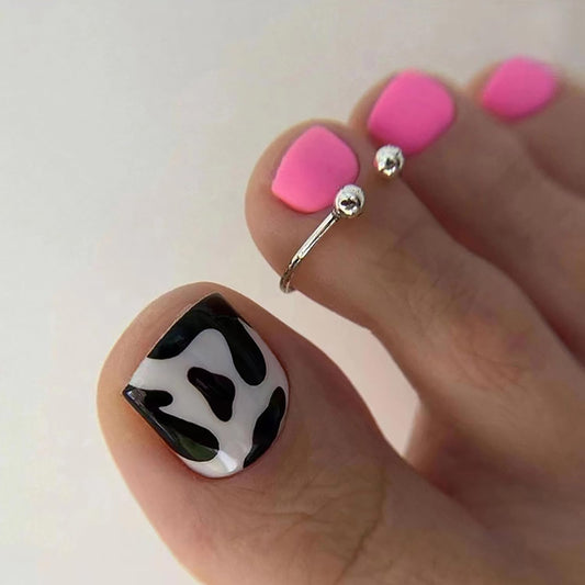 Vezocim Artificial Fake Toenails Sets, 24Pcs Pink Press on Toenails with Cow Print Designs, Glossy Full Cover Acrylic False Nails for Toe Press ons Toenails with Charm for Women