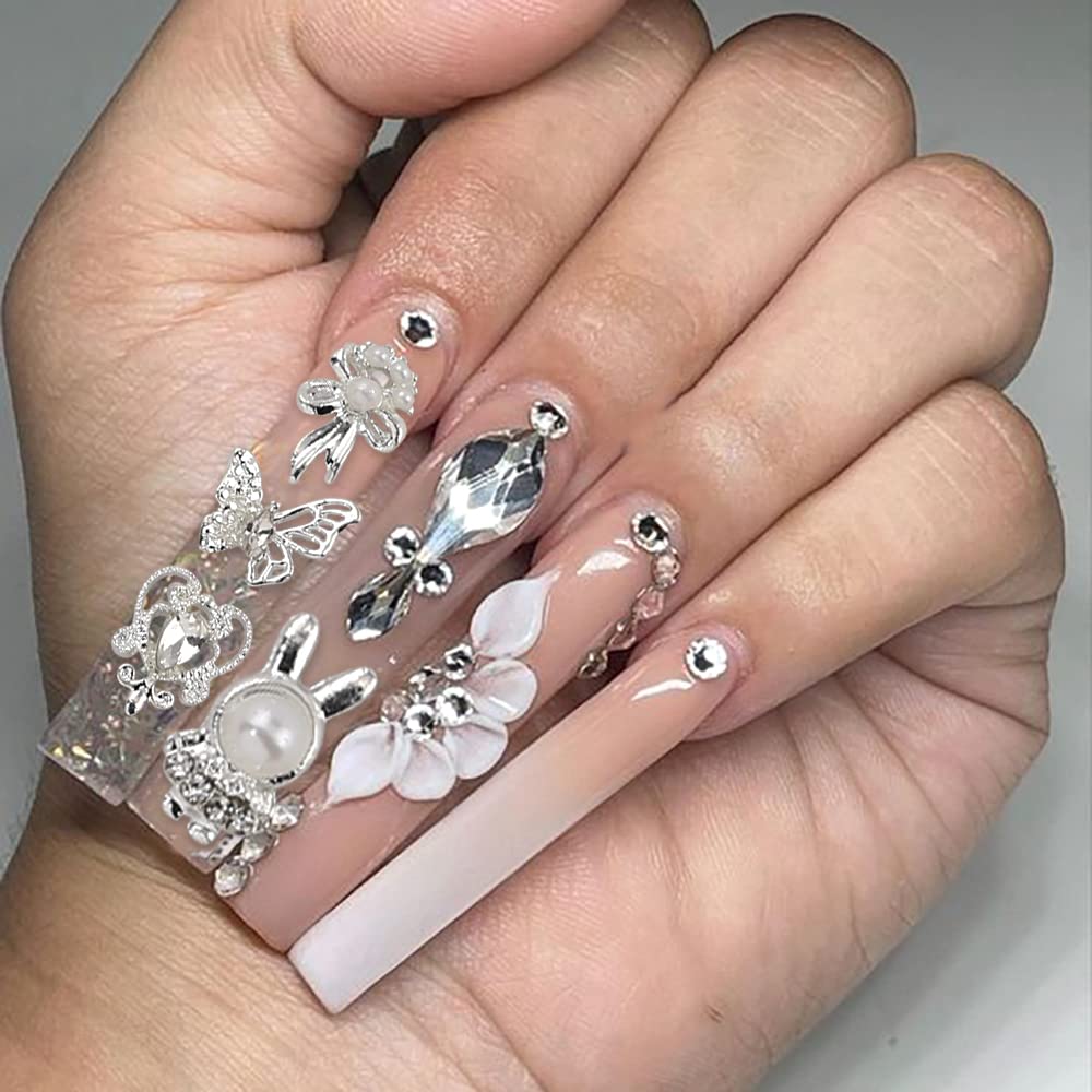 50pcs Luxury Nail Rhinestones Random Silver Nail Charms 3D Alloy Butterfly Nail Art Charms Metal Bowknot Bear Nail Gems Heart Star Flower Charms for Nails Mix Styles Nail Jewels for Nail Art Supplies