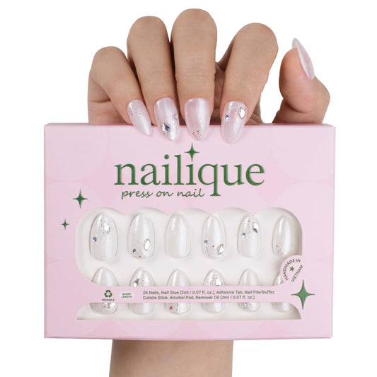 NAILIQUE Press On Nails Short Almond (Short Almond - Opalite Glaze)
