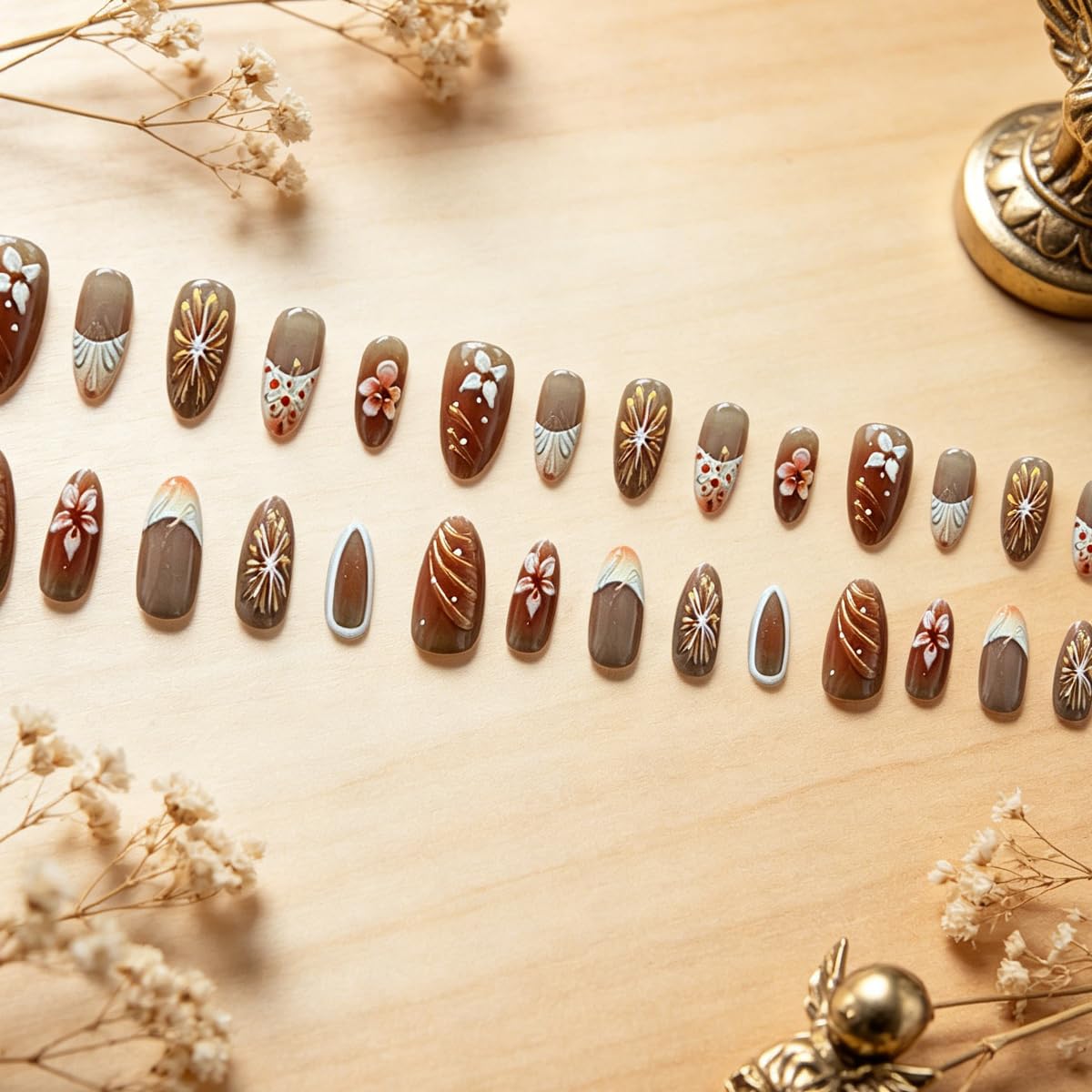 3D Press On Nails Almond Medium Wihte French Fake Nails with Embossed Flower&Lines Designs, Acrylic Artificial Nail Press ons False Stick On Nails for Women Girls 30Pcs