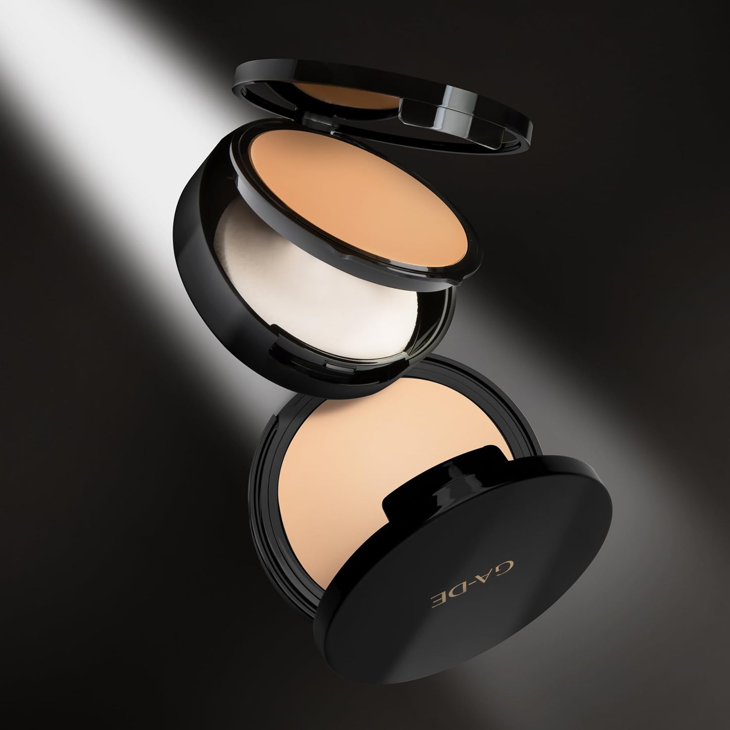 GA-DE High Performance Compact Foundation 4 - SPF, Lightweight, Full Coverage Makeup Powder Foundation - Camouflages Skin Imperfections - 0.4 oz