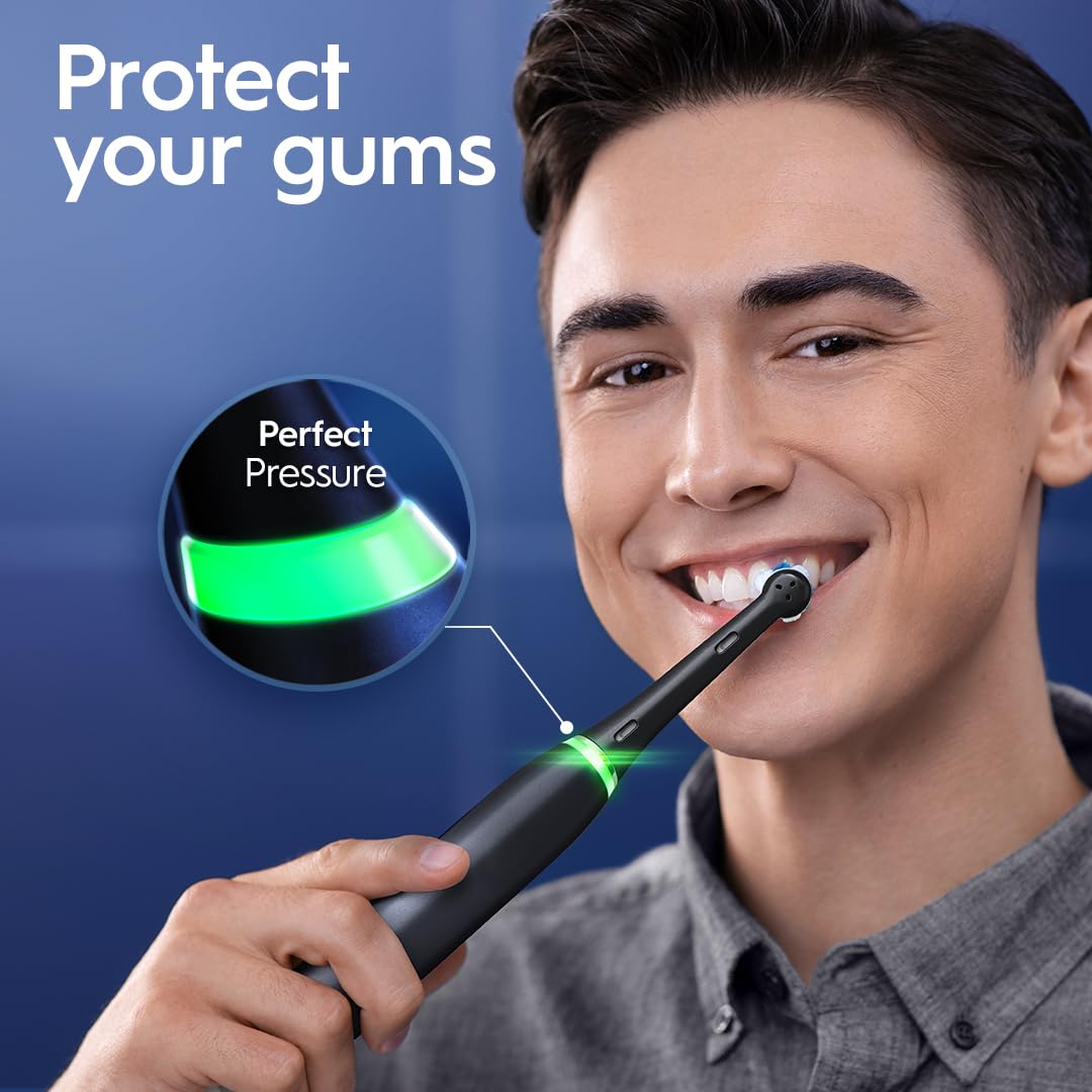 Oral-B Rechargeable Electric Toothbrush, iO6 Connected Coach, 5 Cleaning Modes, Visual Pressure Sensor to Protect Gums, Interactive Display, Travel Case, Black Lava