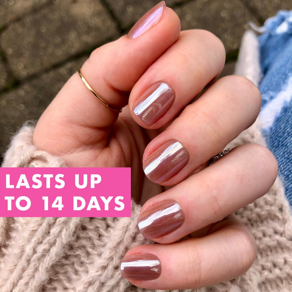 Olive & June Minimalist Instant Mani Press On Nails (Glue) | 42 Fake Nails, 21 Sizes | Non-Toxic, Long-Lasting Barely-There Look | Salon-Quality at Home | Extra Short, Squoval | Taupe Jelly Chrome