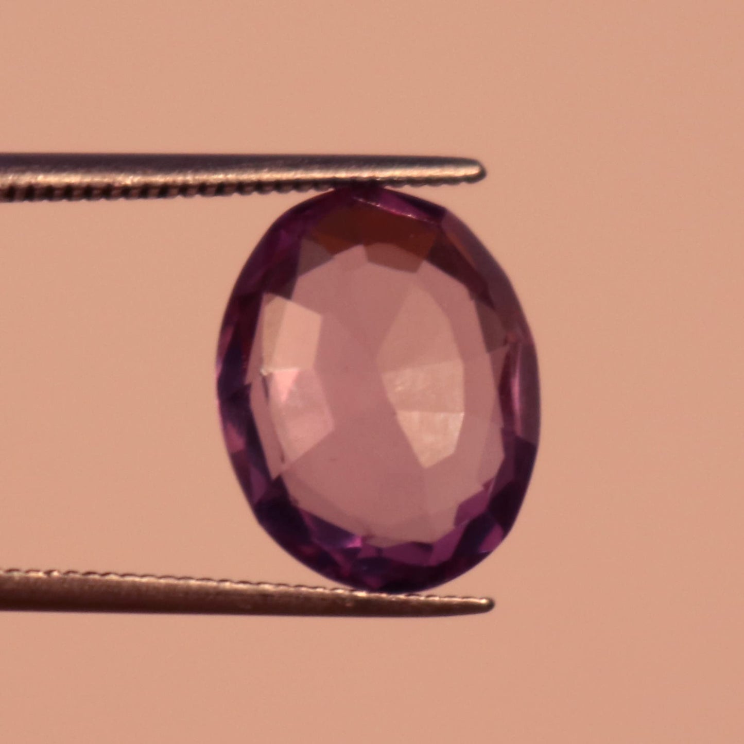 GEMHUB Oval Cut Genuine Color Changing Alexandrite Gemstone, for Silver Jewelry, Gold Jewelry, Pendant, Ring making Stone.. VV-210