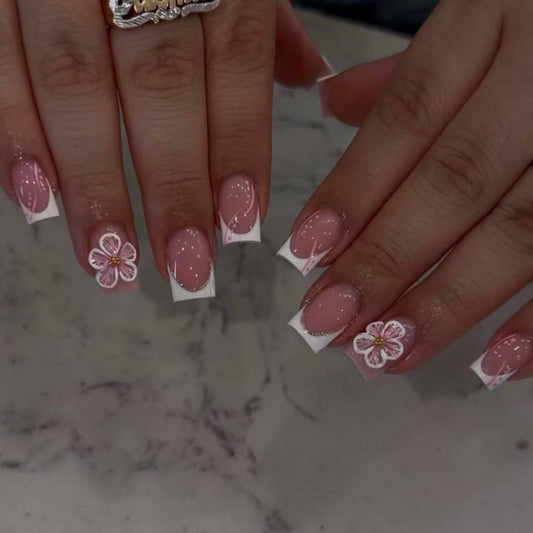 CTTHNBD Square Press on Nails Short - White French Tip Fake Nails with Flower Design - Cute, Summer False Nails for Women 24 Pcs