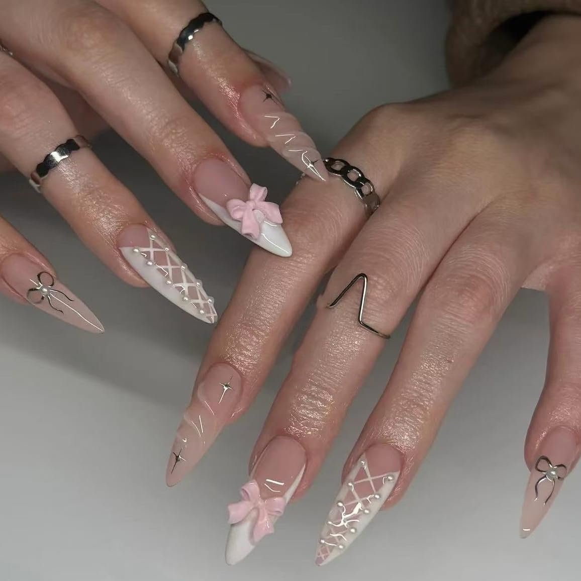 Handmade French Tip Press on Nail Almond Fake ons with Designs Chrome False Nails Long Glossy Full Cover Glue on Nails Stick Women Nails Manicure Decoration 10Pcs (MT-172-L)