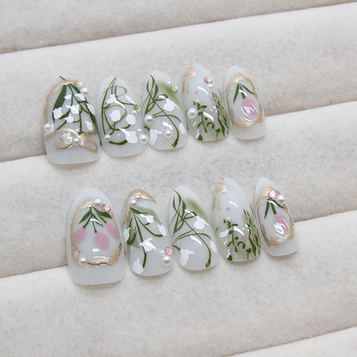 24Pcs Green Press on Nails Medium Almond Fake Nails 3D Pearl Rhinestones Design Gold French Tips Flower Acrylic Nails Glue on Nails Spring False Nails White Floral Full Cover for Women Manicure Salon