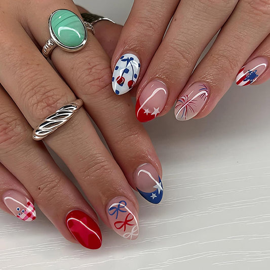 24 Pcs Independence Day Press on Nails Short Almond WLGDLH July 4th Fake Nails, French Tip False Nails with Star Bow Fireworks Design, Short Oval Glue on Nails for Women Manicure, Glossy Finish