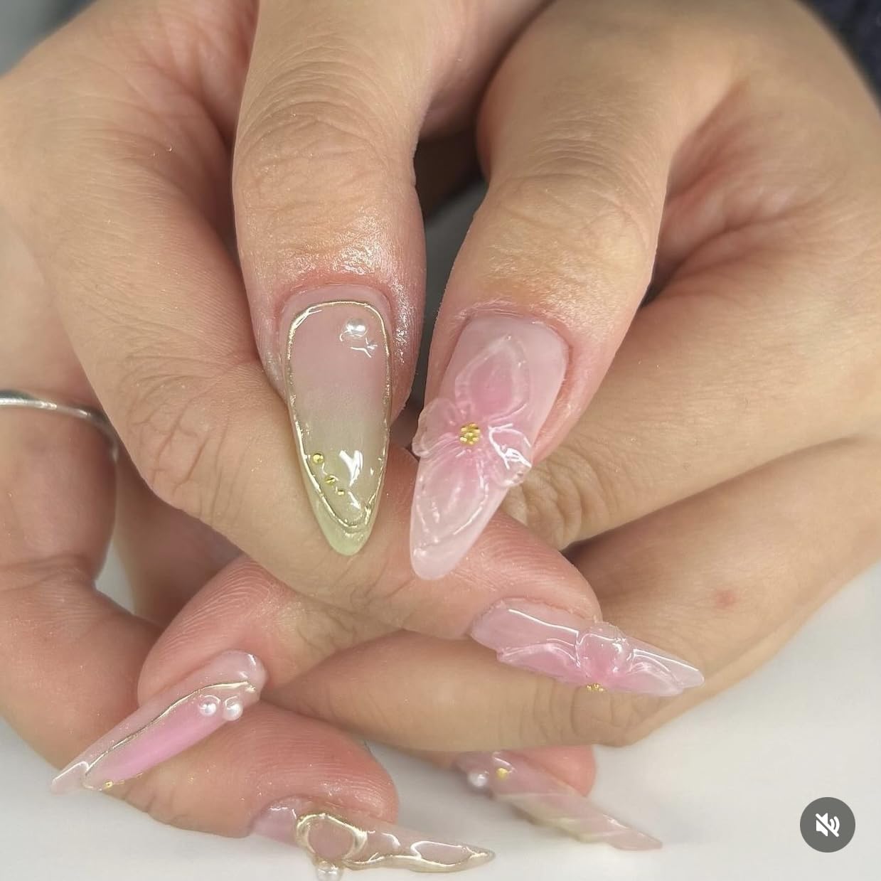 Set Clear Gel 3D Flowers Nails Charms Plain No Rhinestone Gems Handmade by Gel, Design For Medium & Long Nail,3D Flower Nail Art Floral Salon Decor For Women (Set Mix 24, Mix)