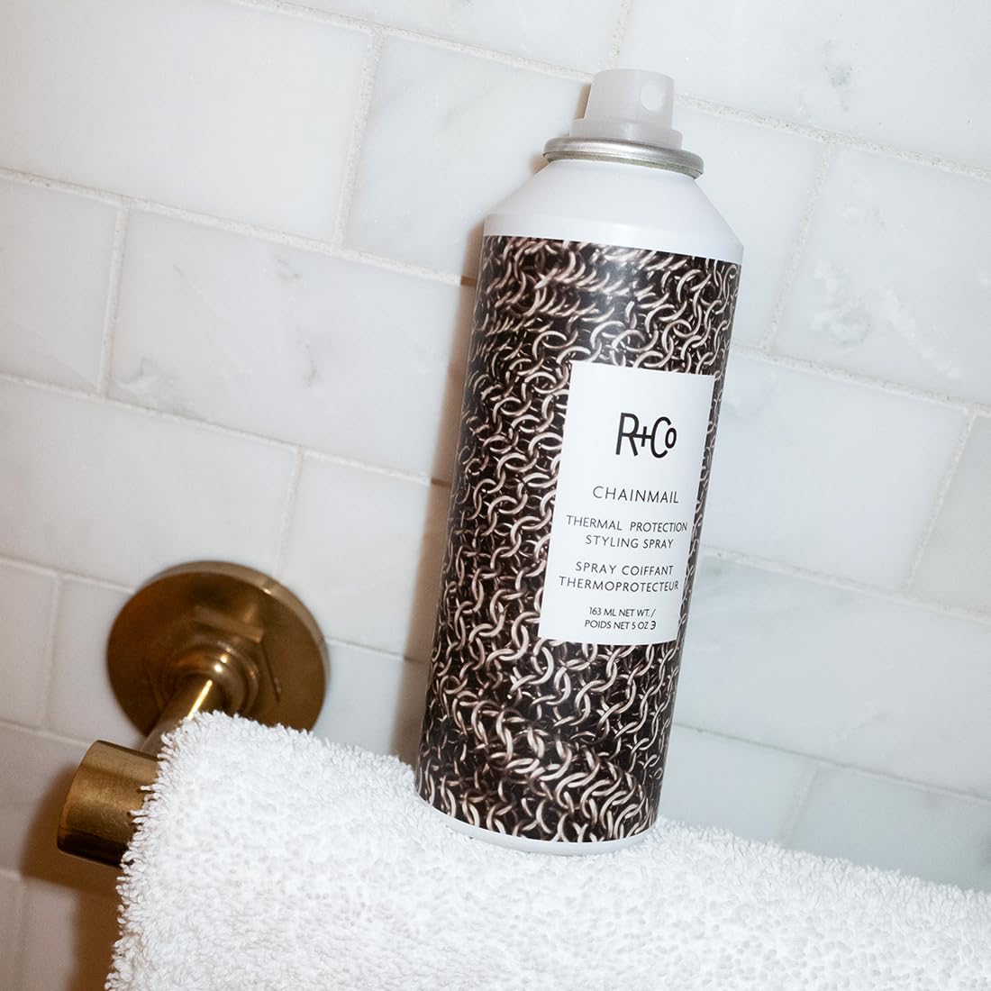 R+Co Chainmail Heat Protection Spray For Hair | Thermal Protection + Flexible Hold + Silky Shine | Vegan + Cruelty-Free | 5 Oz