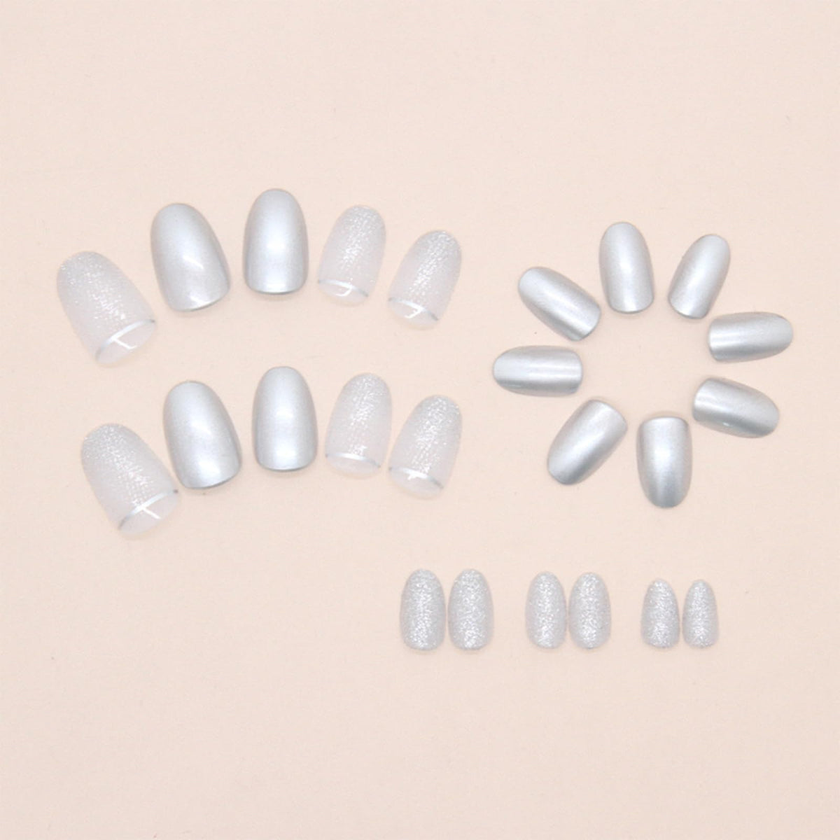 IMSOHOT Short Oval Press on Nails Silver Metal Mirror Chrome Fake Nails Glossy Acrylic False Nails with Glitter Gradient Designs Full Cover Artificial Round Cute Glue on Nails for Women Girls