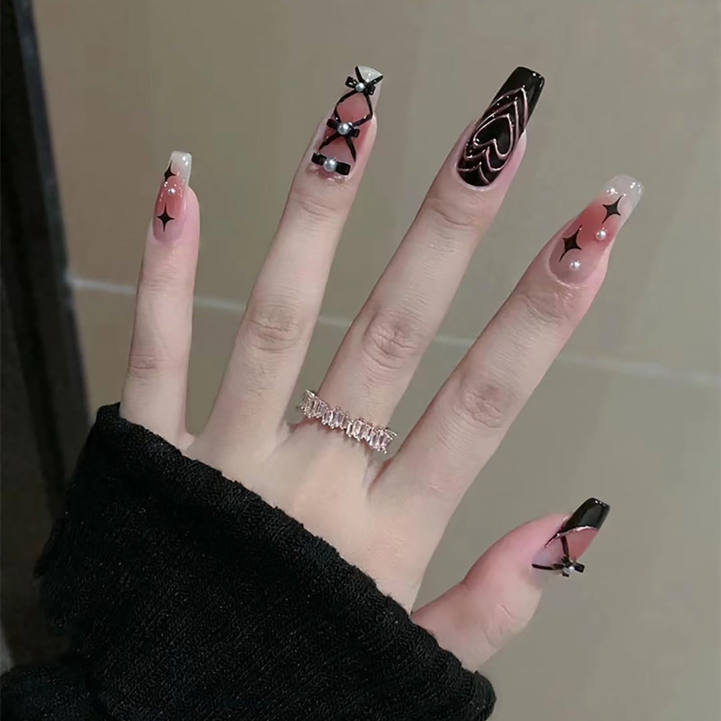 Vezocim Black Press on Nails Square Medium 24Pcs Glossy Full Cover Coffin French Tips Fake Nails with Heart Bow Pearl Designs Artificial Acrylic False Nails Fingernails Glue on Nails for Women