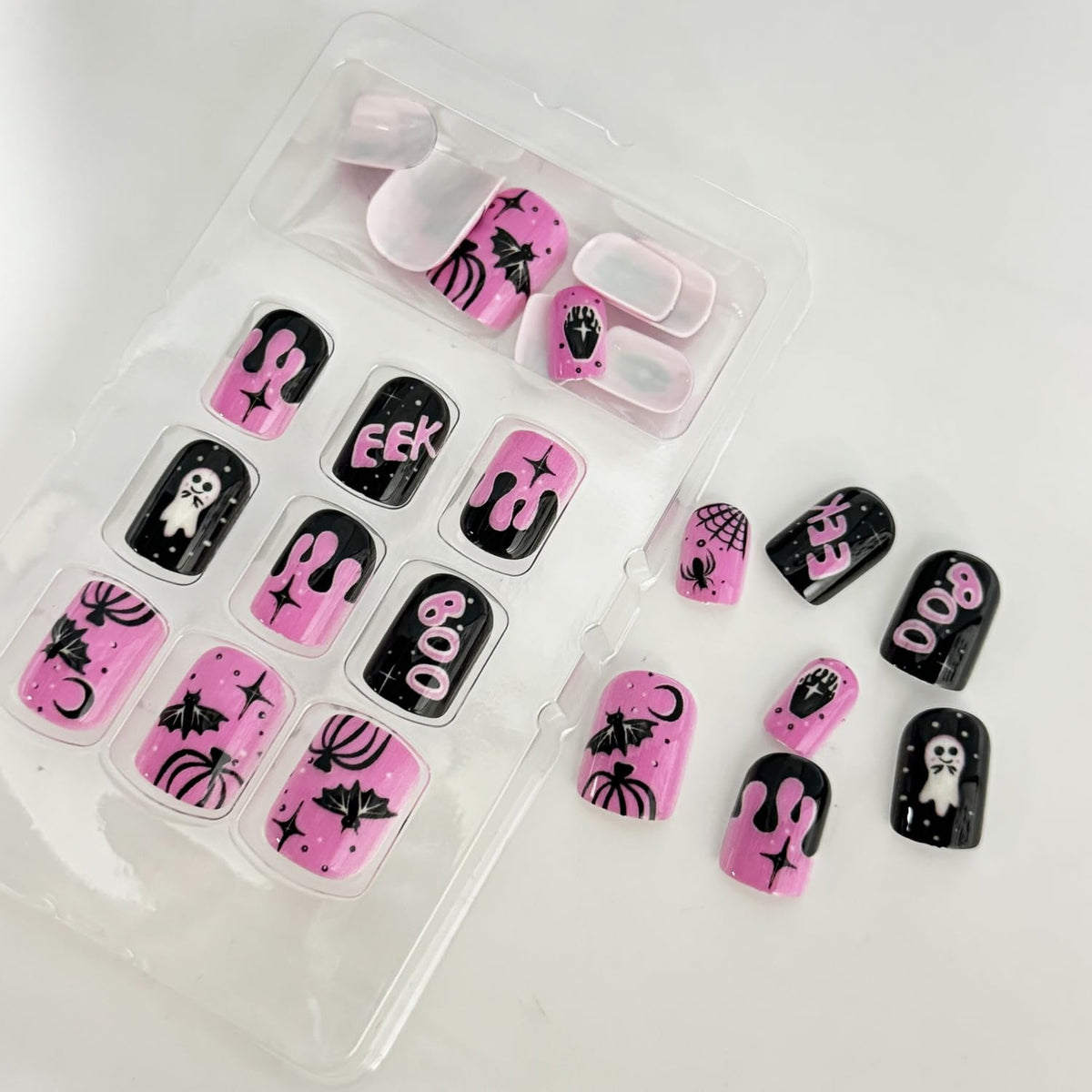 Short Halloween Press on Nail Square Fake Nails Black Pink False Nails Glossy Reusable Stick on Nail with Ghost Blood Spider Web designs Acrylic Artificial Nails for Women Kids Party Manicure24pcs