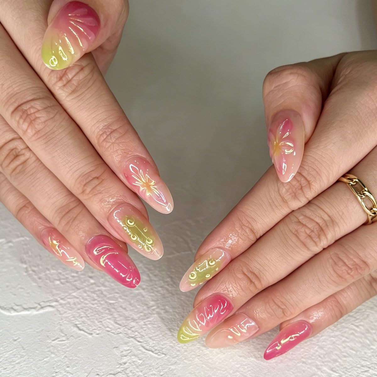 3D Press On Nails Almond Medium Light Pink Fake Nails with Embossed Lines Flower Cat's Eye Designs, Acrylic Artificial Nail Press ons False Stick On Nails for Women Girls 30Pcs