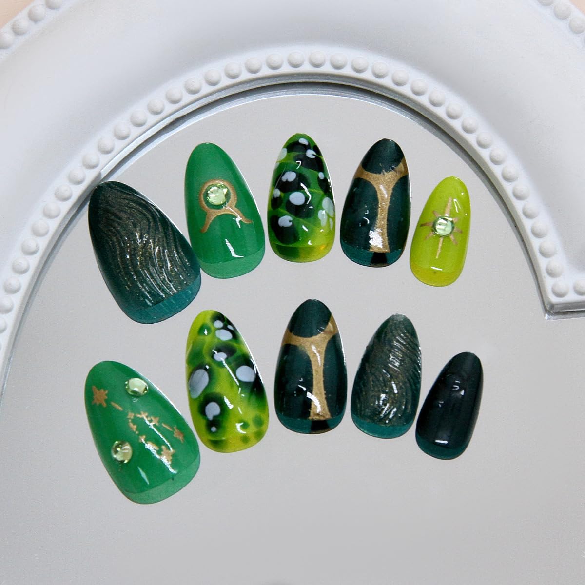 24Pcs Dark Green Press on Nails Short Almond Fake Nails Gold Butterfly Full Cover Spring False Nails Glitter Rhinestones Star Glue on Nails 3D Summer Stick on Nail Marble Green Acrylic Nails for Women