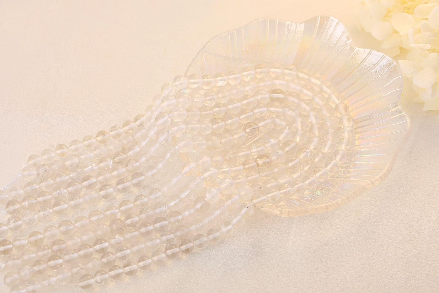 QINJIEJIE 60PCS Clear Crystal Beads 8mm Natural Stone Beads Round Loose Gemstone Bead for Bracelet Beading Crystal Jewelry Making DIY Necklace Earrings 0.32"