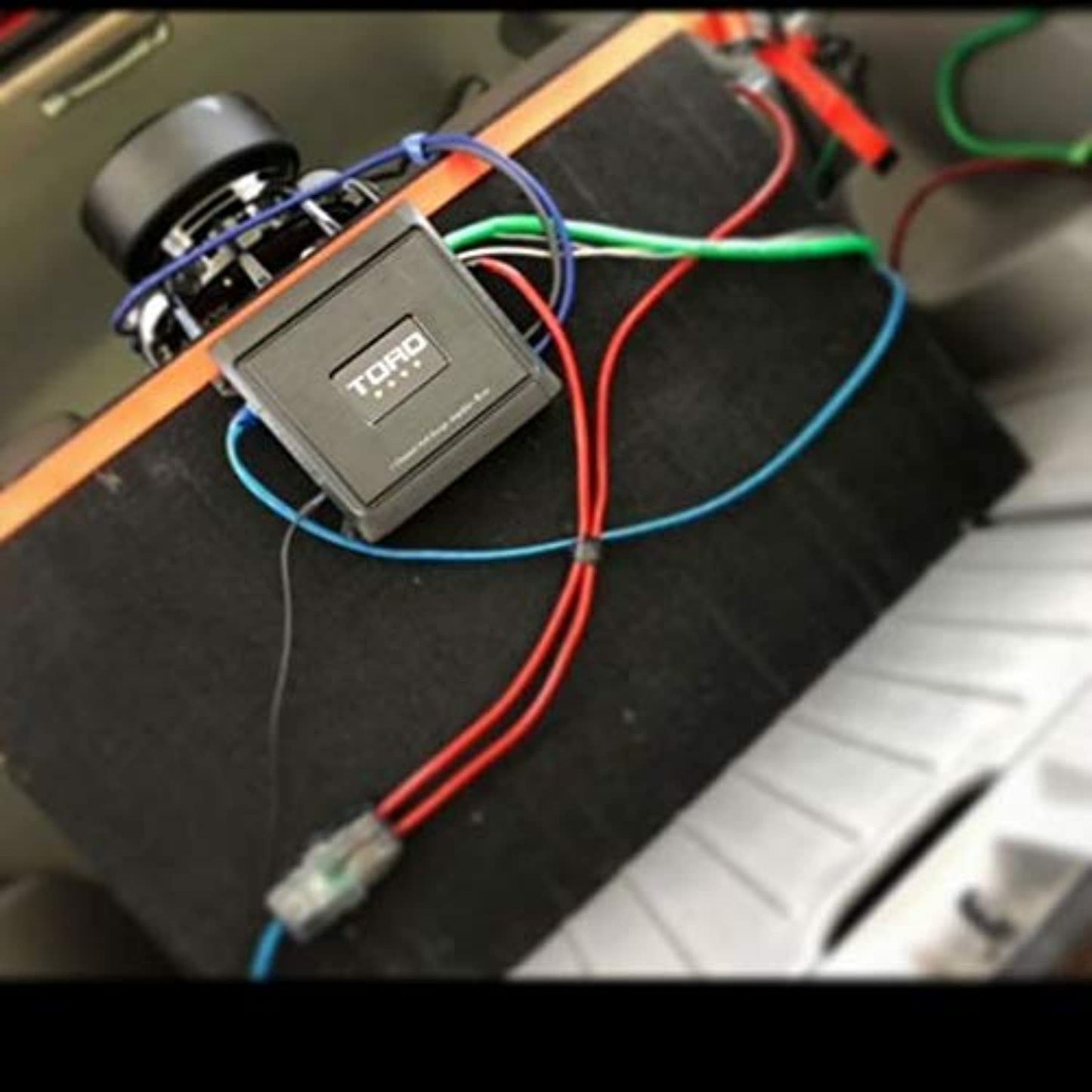 Toro Audio R4F 1000 Watts RMS / 2500w MAX Monoblock Car Amplifier | Full-Bridge Class-D Subwoofer Amp, High-Efficiency Bass Power, 1 Ohm Stable Design, Variable Low-Pass Crossover