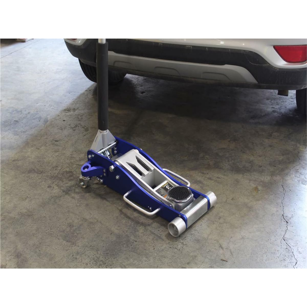 K Tool International 63099 3 Ton Automotive Aluminum Service Floor Jack for Garages, Repair Shops, and DIY, 6,000 lbs. Capacity, Hydraulic Lifting Range 3.75" - 19.25", Dual Pump, Blue/Silver