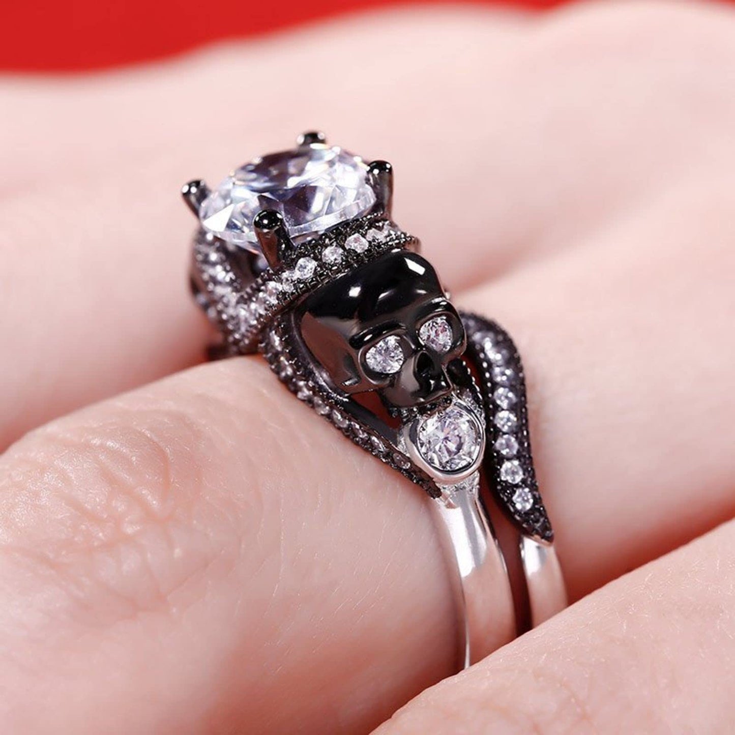 Jeulia 4.97 Carat Twist Skull Rings for Women Two Tone Round Cut Sterling Silver Two Tone Twist Band Rings White Diamond Bridal Ring Set Black Plated Engagement Promise Rings with Jewelry Gift Box,