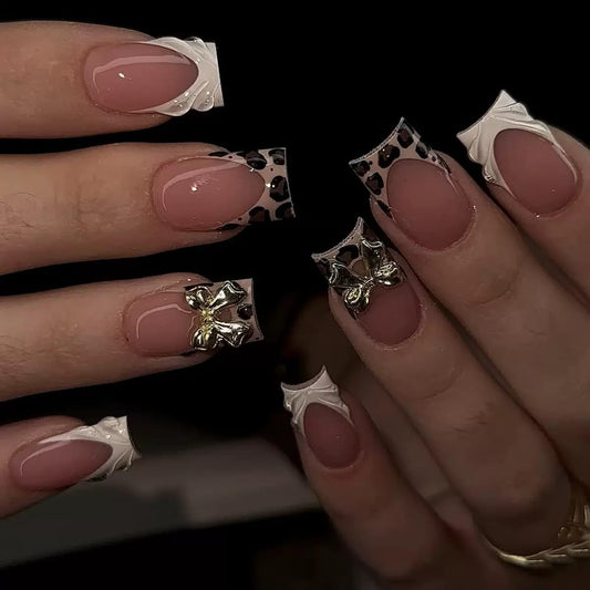 CTTHNBD Short Press on Nails Square - French Tip Fake Nails with Leopard Print Design - Gold Bow False Nails Press ons - for Women 24 Pcs