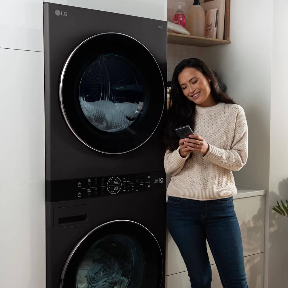 LG 5.0 cu. ft. Washer 7.8 cu. ft. Dual Inverter Heat Pump Ventless Dryer Electric Laundry Center in Black Steel