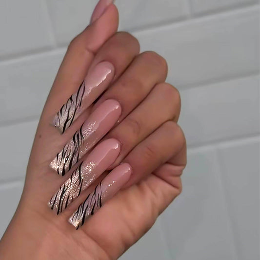 RUOKEXIN Long Square Press on Nails French Tip Fake Nails Silver Glitter False Nails with Silver Ripple Designs Long Square Glue on Nails Sparkly Artificial Nails Cute Stick on Nails for Women 24Pcs