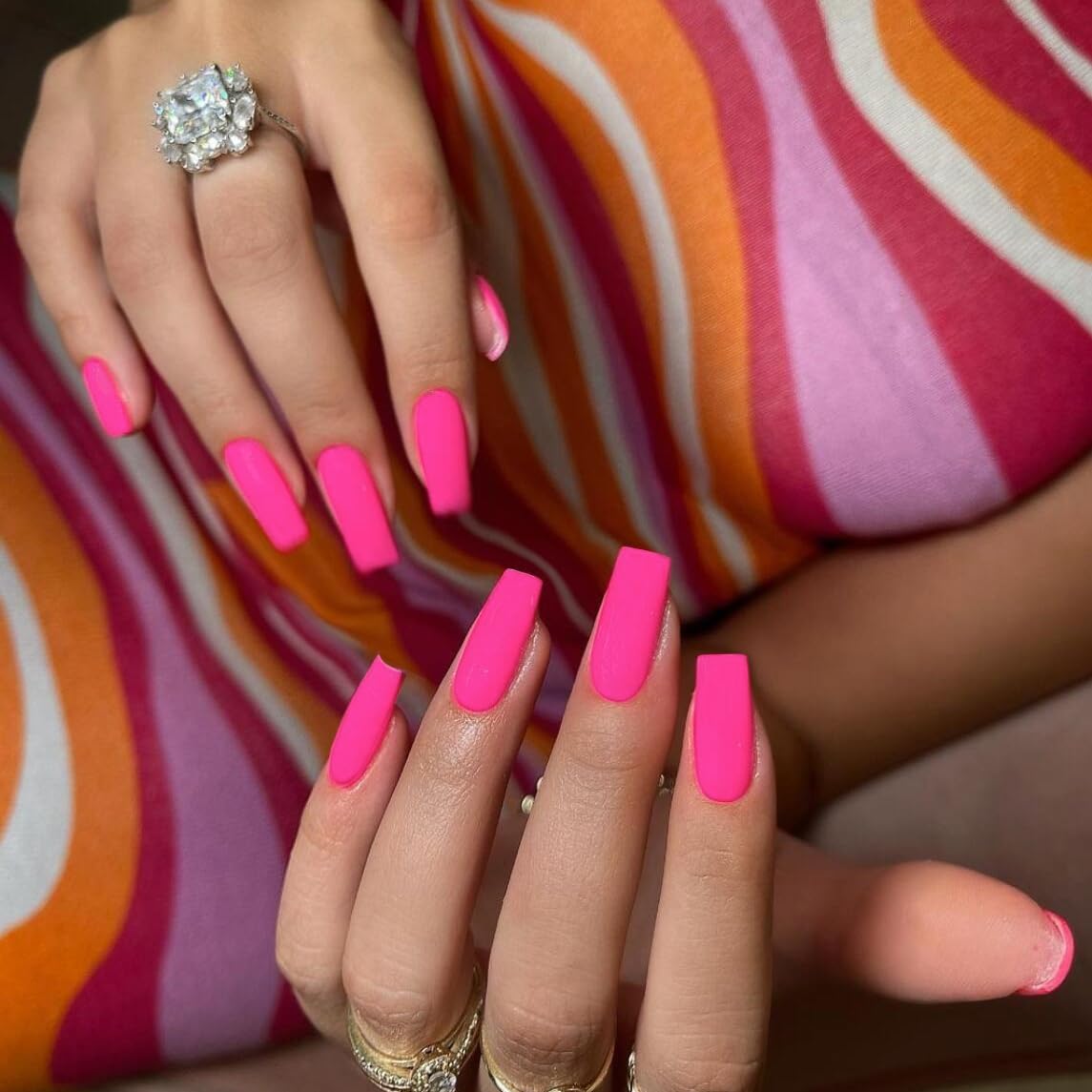 KQueenest Matte Neon Hot Pink Press on Nails Long Medium Square, Fake Nails Press ons, Glue on Nails Coffin For Women, Vibrant Gel Square Tip Nails, Acrylic Nails for Finger Decoration
