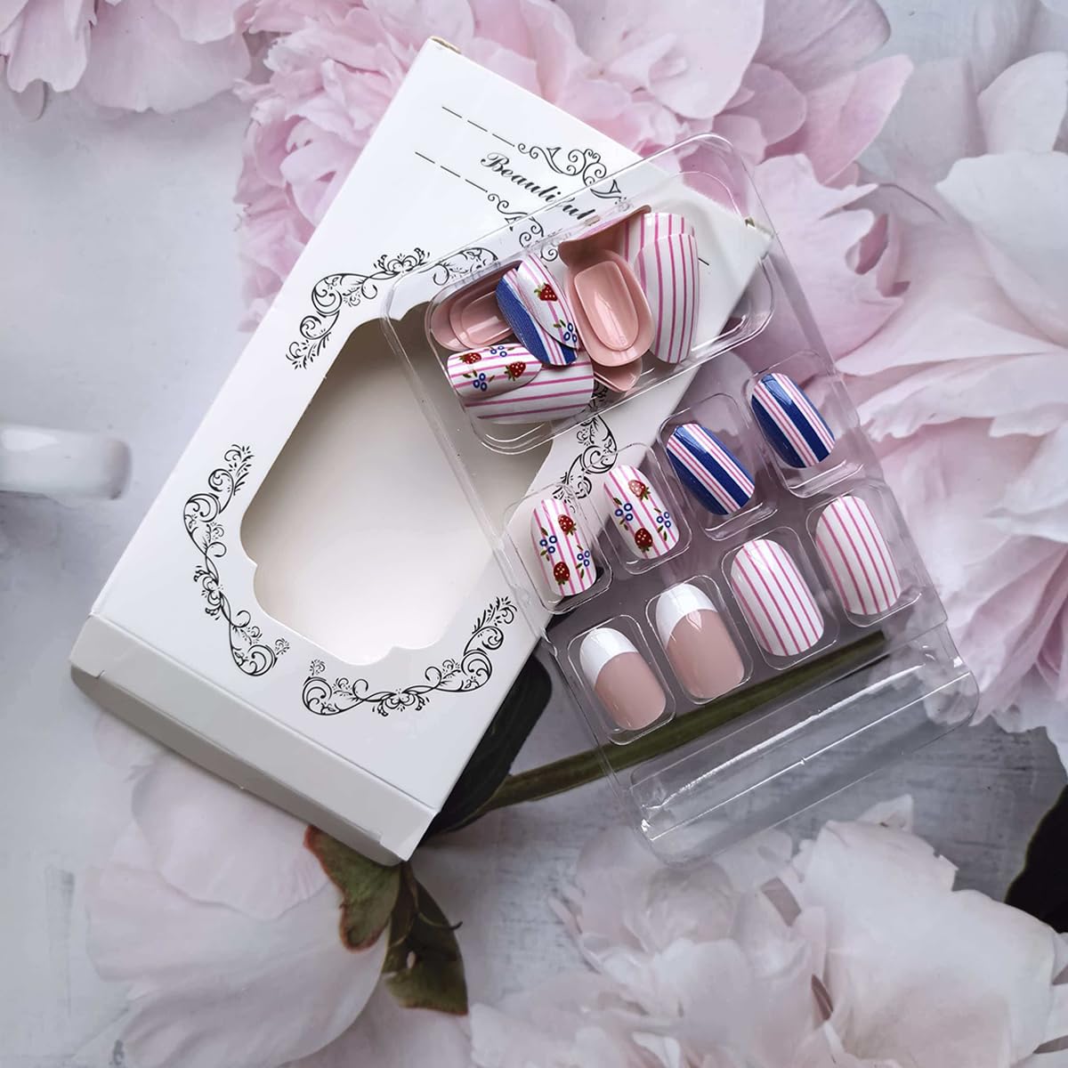 QUNQINLI White French Tip Press on Nails Short Oval Fake Nails Press ons Nail Tips Kit with Strawberry Pink Striped Design Summer False Nails Full Cover Nude Glossy Glue on Nails for Women 24 Pcs