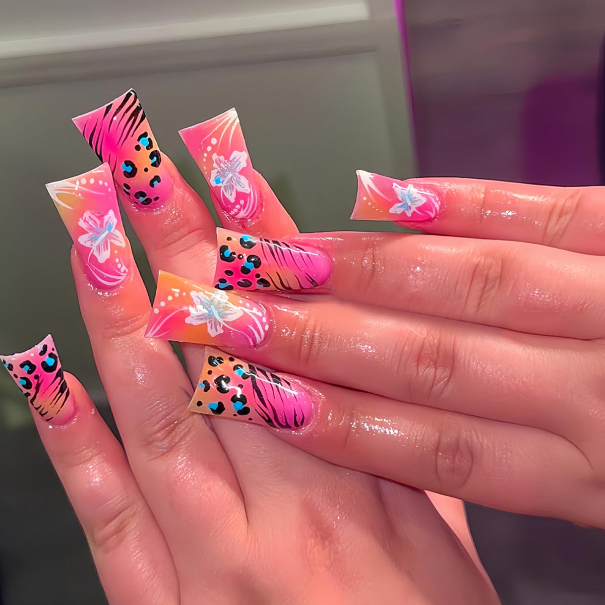 IMSOHOT Pink Press on Nails Medium Duck Fake Nails Glossy Glue on Nails with Flower & Leopard Print Designs Full Cover Summer Acrylic Duckbill False Nails for Women Girls Manicure Decoration
