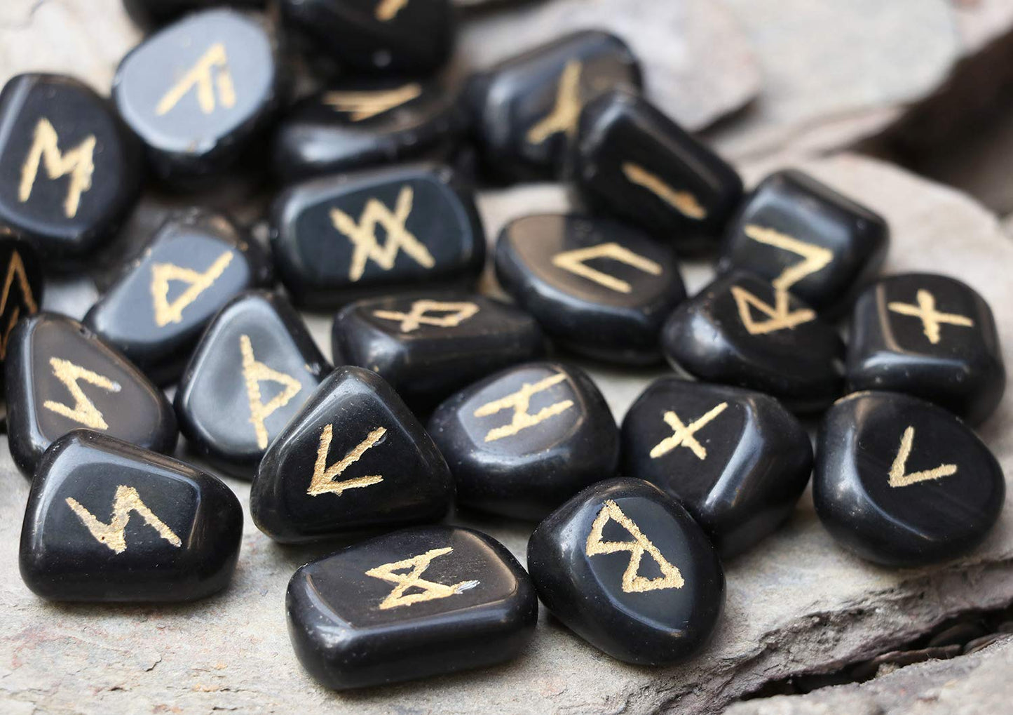 Crocon Fathers day gift Black Tourmaline Tumble Shape Gemstone Runes Stones with Elder Futhark Alphabet Engraved 25 pcs Runes Set Crystal Divination Healing Chakra Reiki with a Pouch Size : 15-20 mm