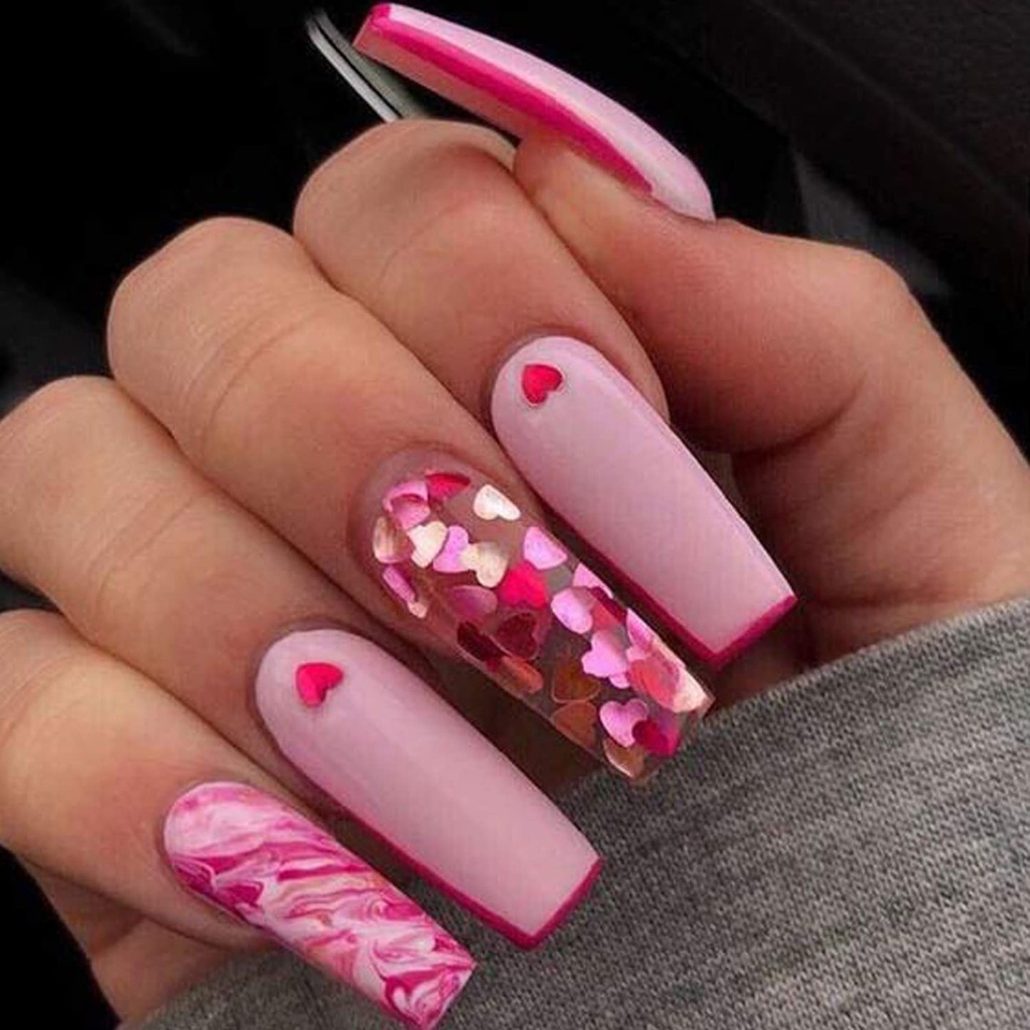 Pink Glitter 3D Sequins, Holographic Love Heart Flowers, Butterfly Nail Art Designs for Women, DIY Resin Tips, Confetti Nails Kit