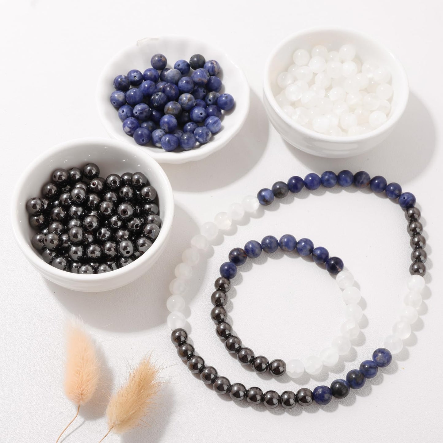 Risyfjew 50PCS 8mm Natural Hematite Beads Gemstone Round Loose Beads for Jewelry Making Chakra Crystal Stone Beads for Bracelets Necklace Earrings Making Supplies (50pcs/Strand)