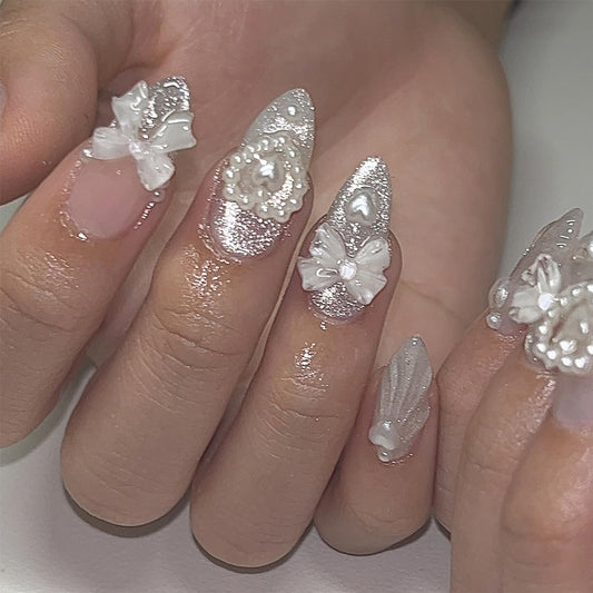 24Pcs Glitter French Tip Press on Nails Medium Almond Fake Nails Glossy Gradient False Nails with 3D Ripple Pearl Heart Design White Bow Stick on Nails Glue on Acrylic Artificial Nail for Women Decor