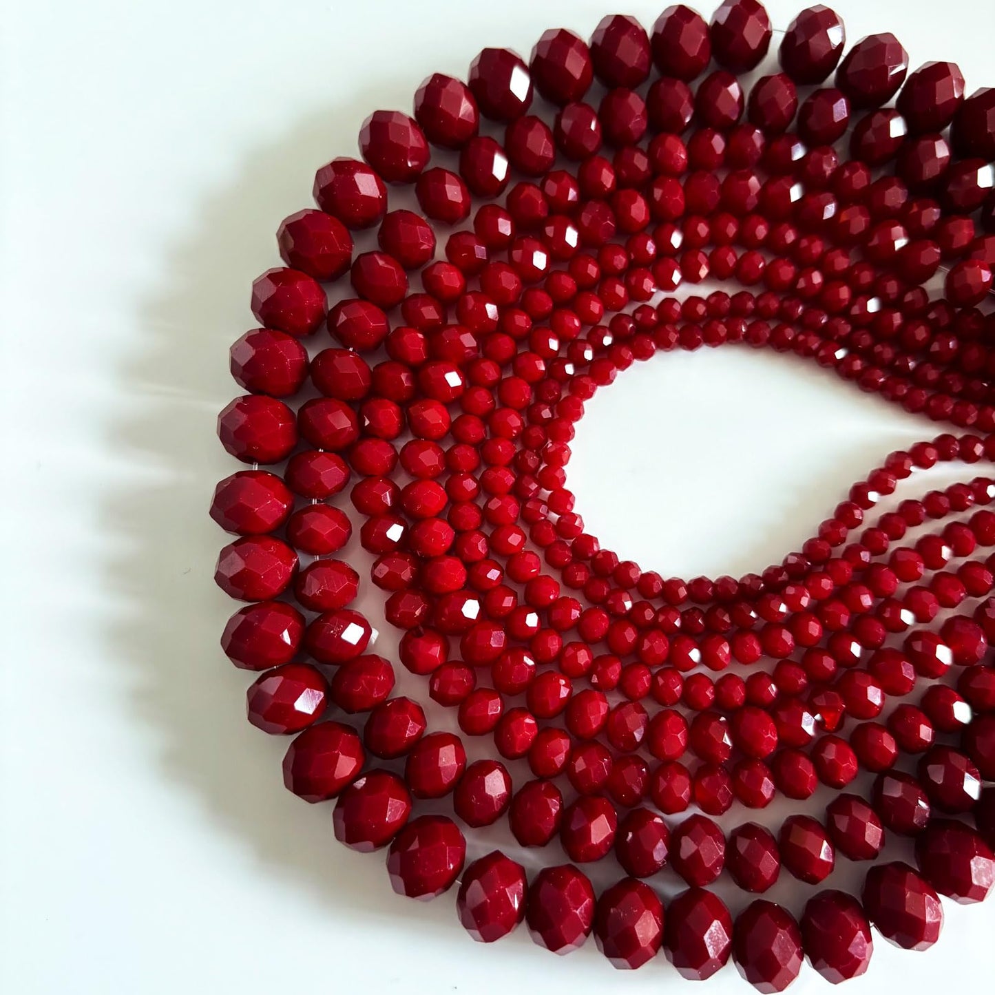 CrzBeadss 780Pcs Briolette Crystal Glass Beads for Jewelry Making, 3-10mm Faceted Red Crystal Beads for Bracelets, Rondelle Glass Beads Bulk for Crafts Wine Charms Wind Chimes Suncatchers