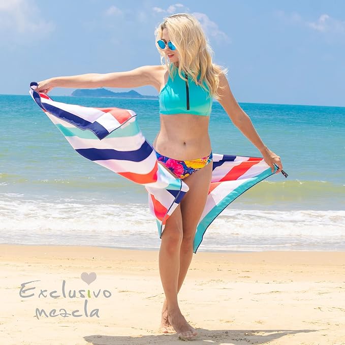 Exclusivo Mezcla 2 Pack Microfiber Quick Dry Beach Towels, Oversized Lightweight Sandfree Pool Towels for Swimming Camping Travel with Bagn (Blue and Navy, 35x70 Inches)