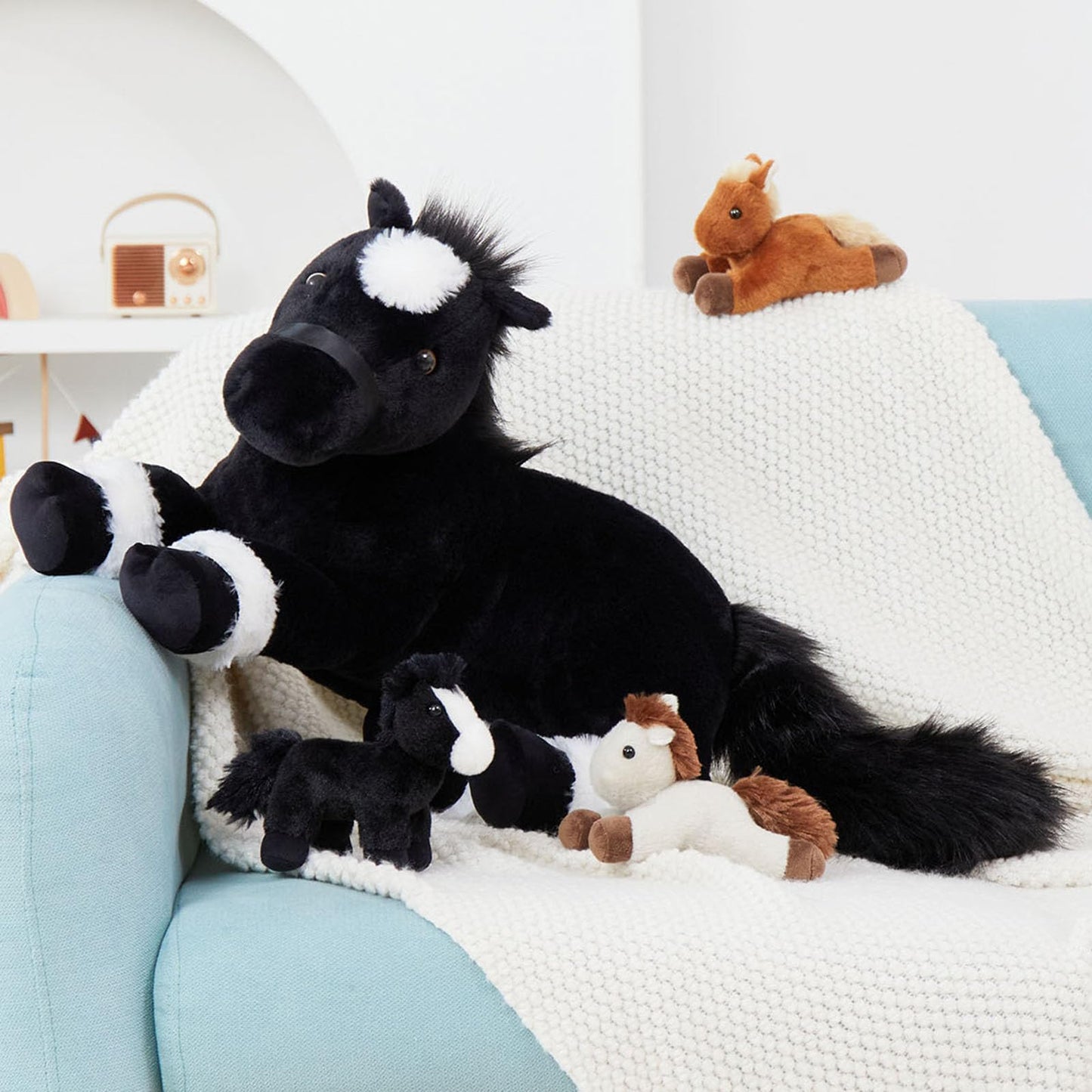 MaoGoLan 4 Pcs Horse Stuffed Animal Set, Large Stuffed Mommy Horse with Babies Pony Plush Toy for Girl Boy Kid, Pony Stuffed Animal for Easter Birthday Baby Shower Decor, 18 inches