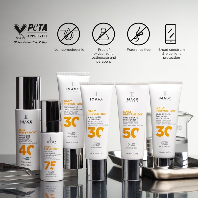 IMAGE Skincare DAILY PREVENTION Pure Mineral Tinted Moisturizer, SPF 30 Broad Spectrum Sunscreen, 1 Ounce Travel Size