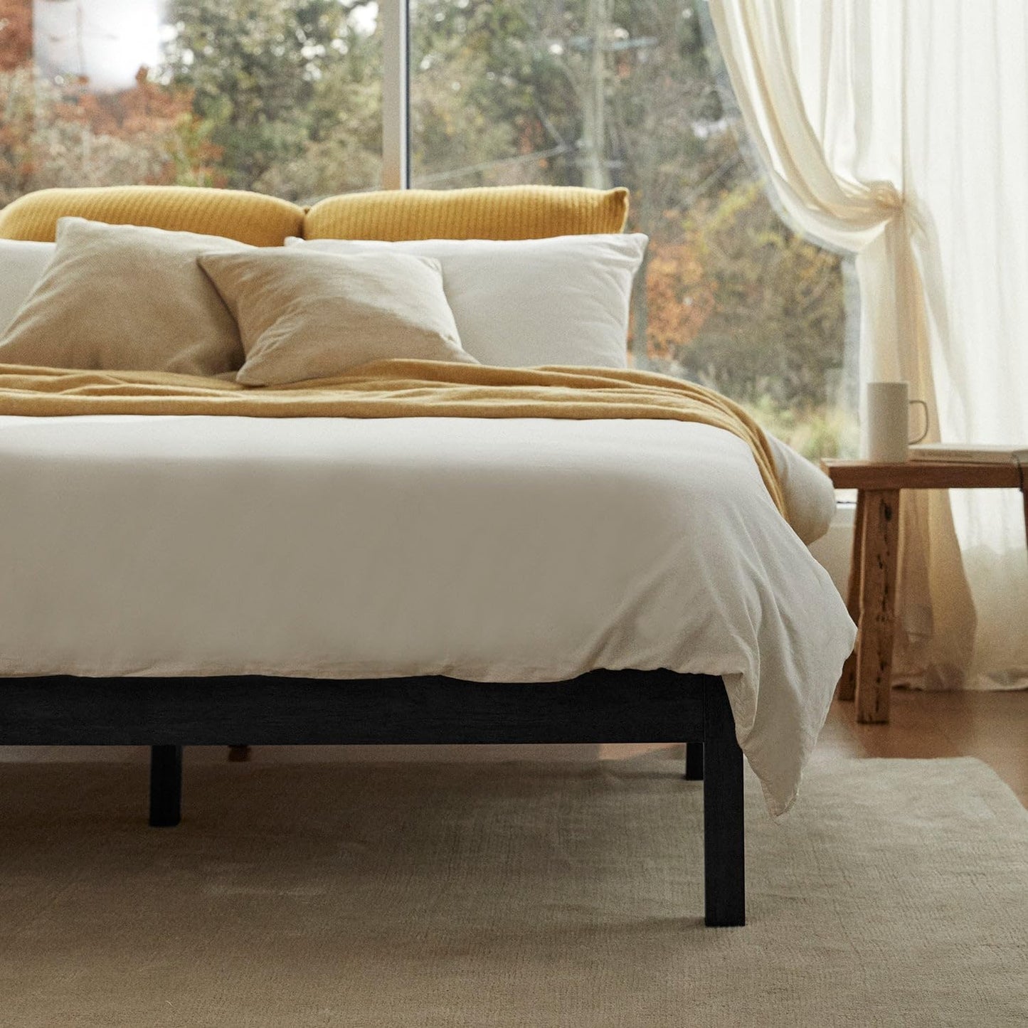 LIFEMENT Queen Classic Wood Platform Bed Frame, Noise Free, Under Bed Storage, No Box Spring Needed, Easy Assembly