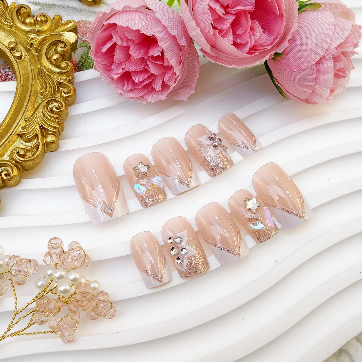 Short Square Press on Nails French Tip Fake Nails White Flower Glue on Nails with 3D Star Rhinestones Design Nude Pink False Nails Glitter Nail Tip Acrylic Nails Spring Stick on Nails for Women 24Pcs