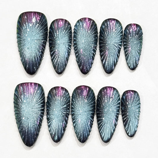 Handmade Press on Nails Popular Almond Shape with Ice Blue Cat Eye and Crushed Ice Design Handmade Stiletto Press on Nails 3D Cat Eye Press on Nail（S）